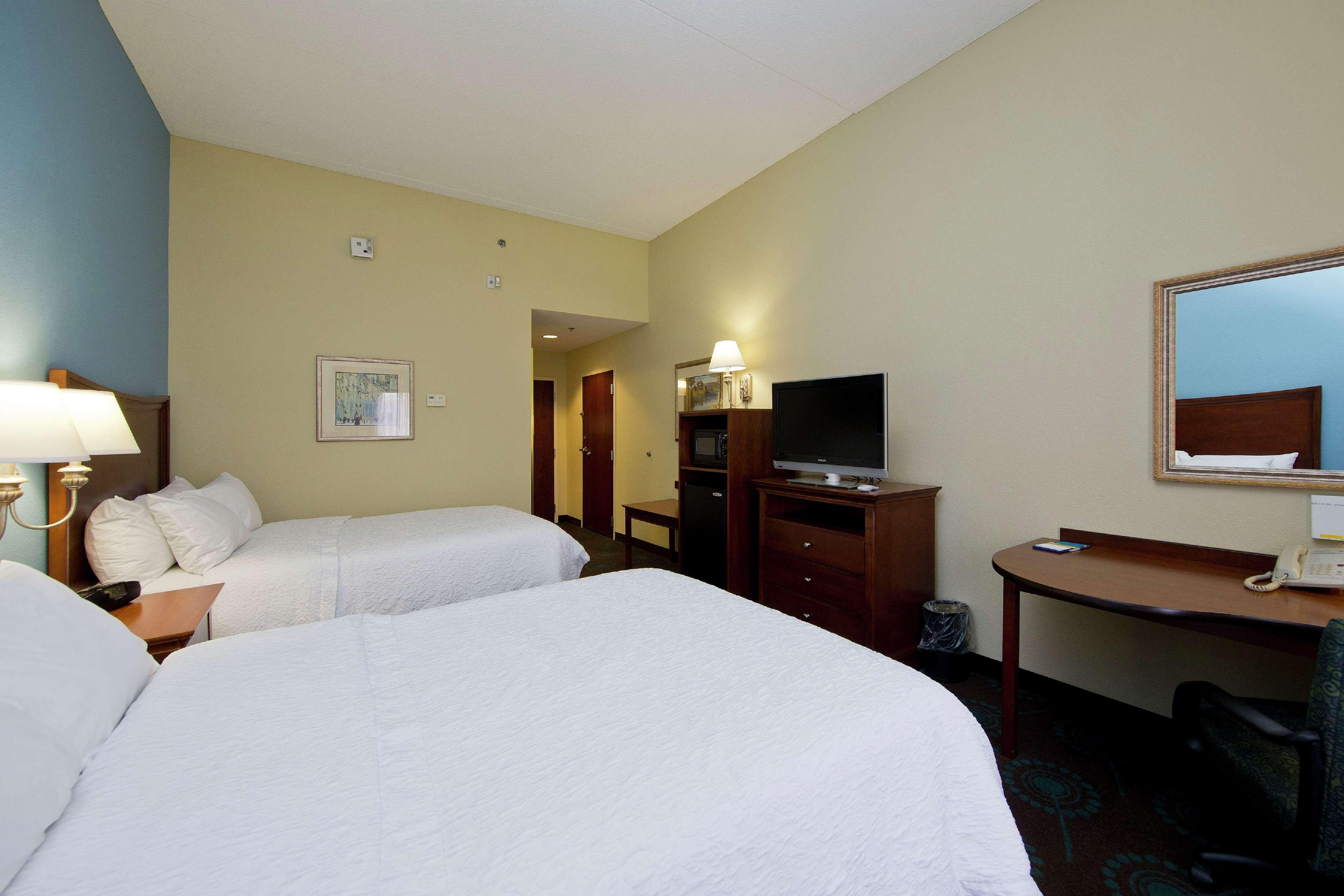 Hampton Inn Inwood Exterior photo