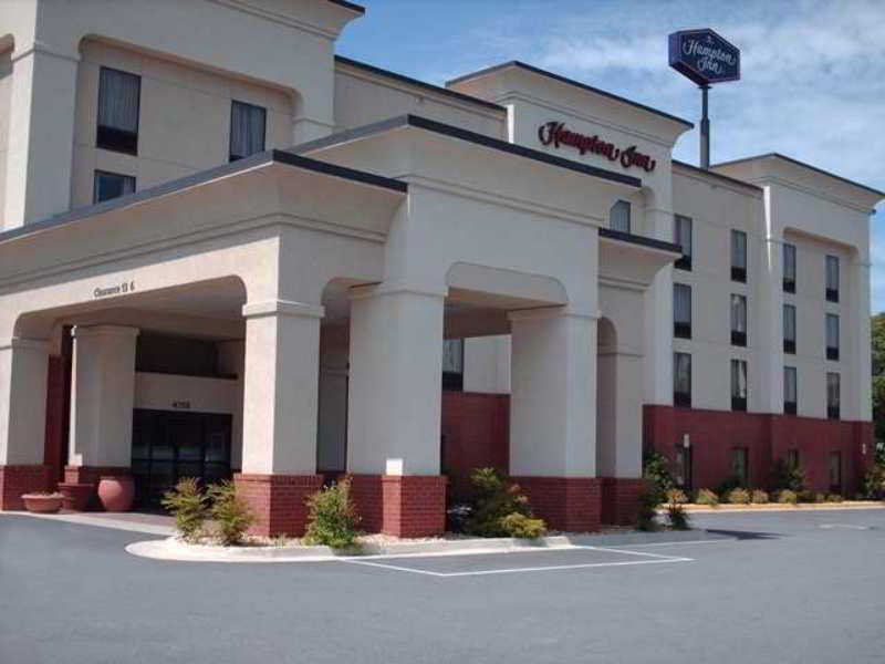 Hampton Inn Inwood Exterior photo